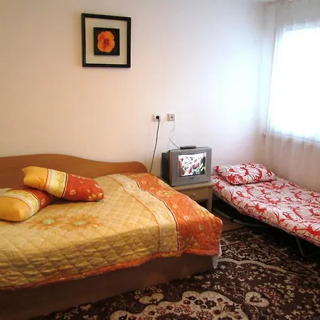 Pop Nikolovata Kushta Guest house