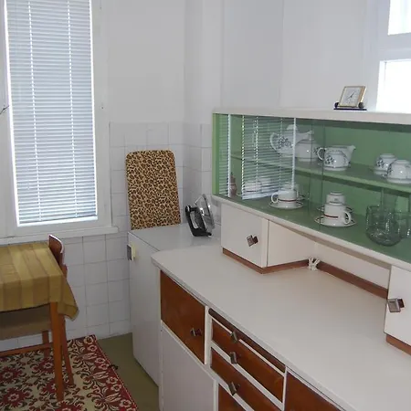 Guest house Pop Nikolovata Kushta 2*