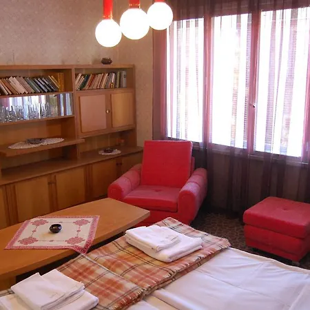 Guest house Pop Nikolovata Kushta