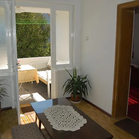 Pop Nikolovata Kushta Guest house